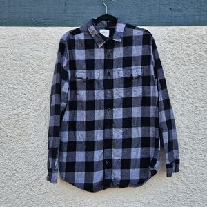 American Eagle AE super soft flannel shirt in charcoal black gray plaid XLT tall